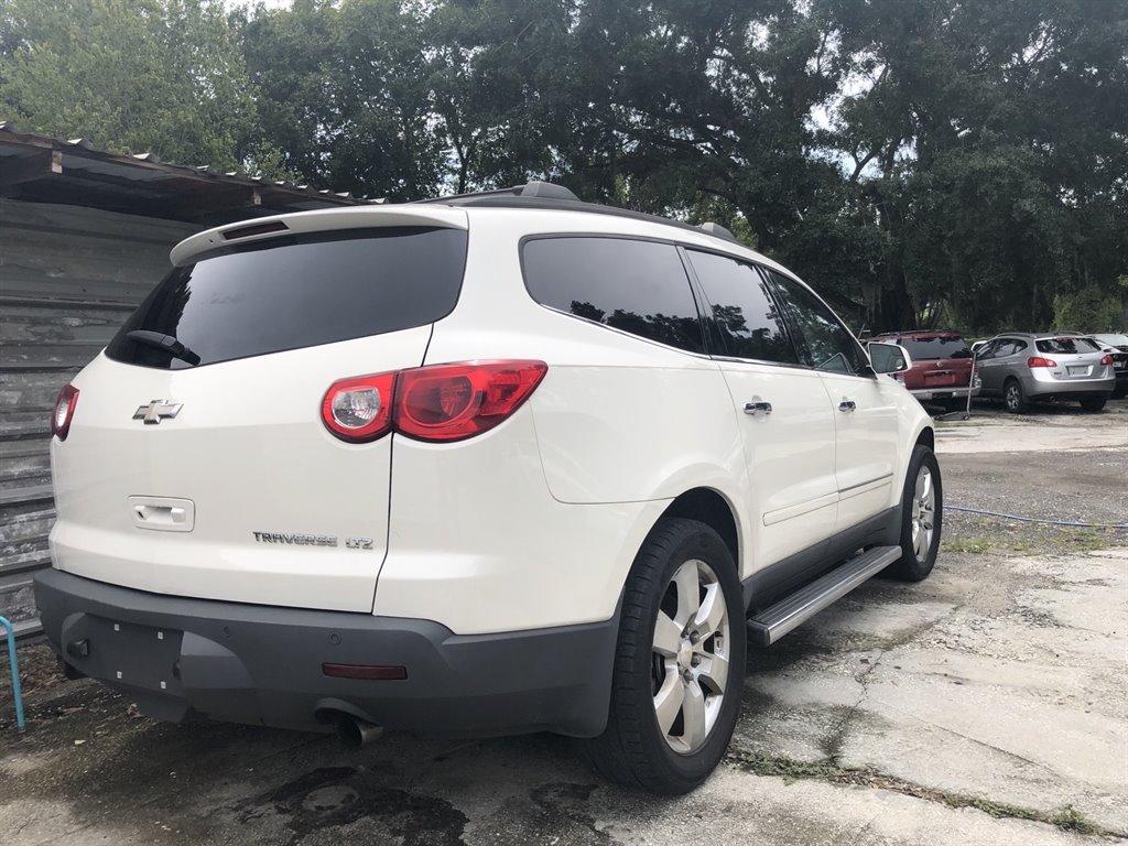 2011 Chevrolet Traverse LTZ